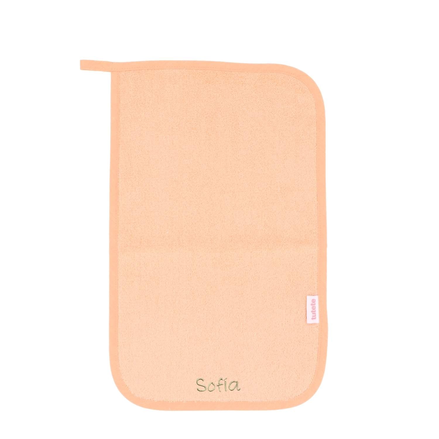 Compra la toalla escolar personalizable Mango Tutete en Mano de Santa. Toalla escolar de rizo 100% algodón con cinta para colgar y nombre bordado, perfecta para la vuelta al cole.