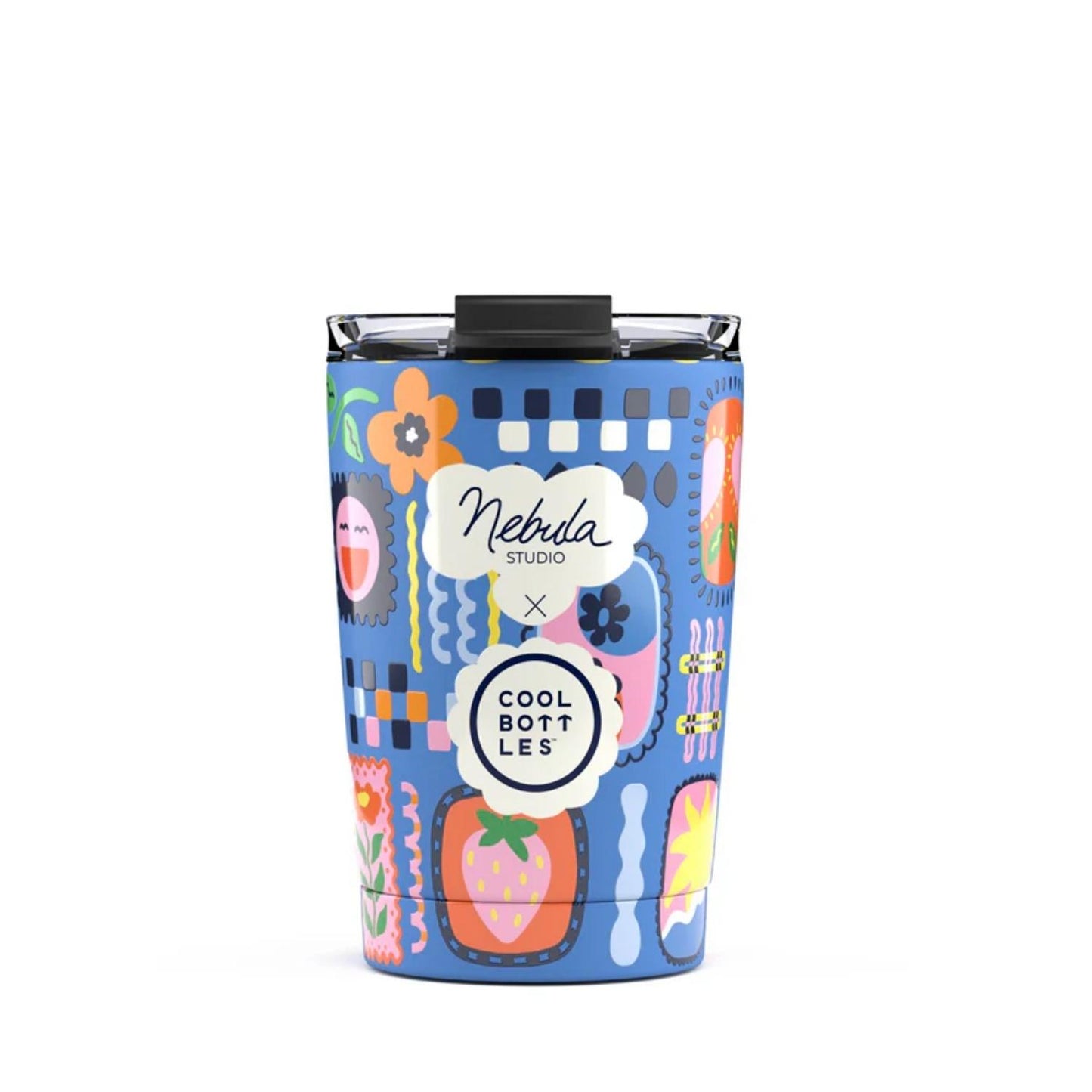 Compra el vaso térmico Cool Bottles The Tumbler Patch Zone de 330ml. Diseño urbano de parches con relieve 3D, libre de BPA y tecnología térmica Triple Cool.