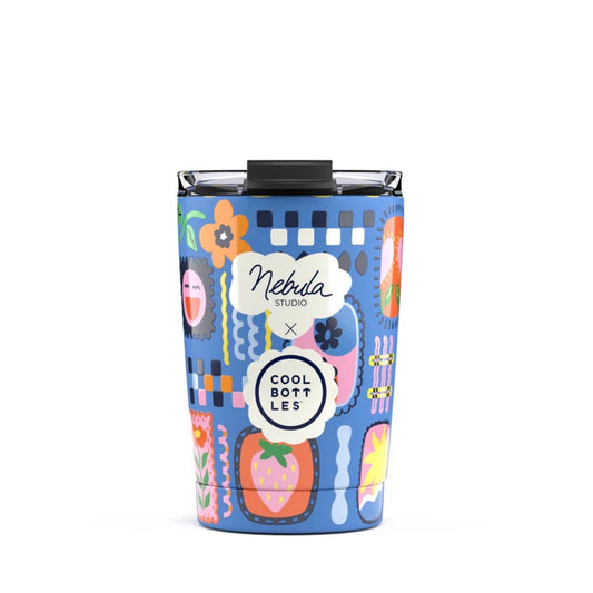 Compra el vaso térmico Cool Bottles The Tumbler Patch Zone de 330ml. Diseño urbano de parches con relieve 3D, libre de BPA y tecnología térmica Triple Cool.