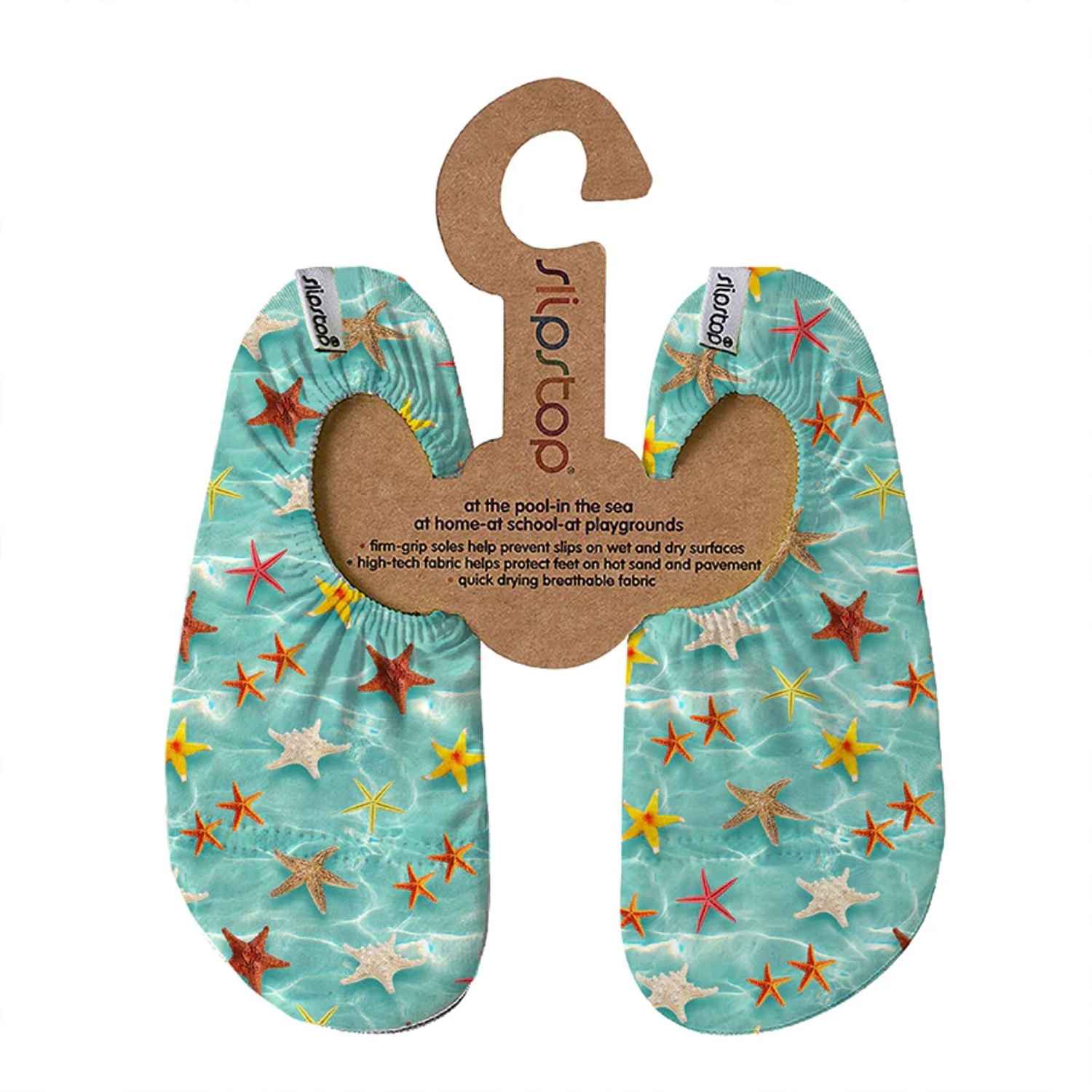 Zapatilla antideslizante Lucid de la nueva colección de Slip Stop BTBOX. Perfectos para playa y piscina pero también para interiores como zapatillas de casa o escuela infantil. Se puede nadar con ellas puestas. Transpirables y de secado rápido, lavables a máquina. Suela rugosa y firme que ayuda a prevenir resbalones. Uso apto para superficies secas, mojadas, calientes y rugosas. Certificación STANDARD100 by OEKO-TEX®. Factor de protección UPF 50+. Composición: Tejido superior 87% poliéster, 13% elastano; Su