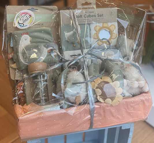 Caja de cartón y celofán - manodesantaoficial