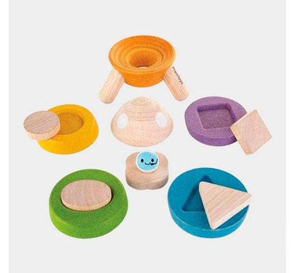 Piezas del cohete apílable plantos multicolor de madera de la marca PLANTOYS