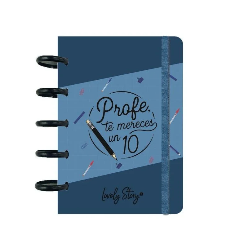 Flexible y funcional – Extrae e introduce hojas sin complicaciones gracias a su sistema de discos.
✅ 100 hojas de 100 g/m² – Papel resistente, ideal para escribir con bolígrafo, lápiz o marcador.
✅ Hojas cuadriculadas – Perfectas para esquemas, listas y notas organizadas.
✅ Tamaño A6 (11,5 x 14,0 x 2,0 cm) – Lo suficientemente compacto para llevarlo a cualquier parte, pero con espacio suficiente para grandes ideas.
✅ Cierre elástico – Para mantenerlo siempre bien protegido.
✅ Peso ligero (0,340 kg) – Fácil 