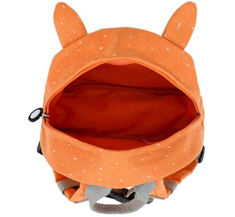 Mochila pequeña Mr. FOX con cara de zorro y color naranja fuerte. divertidas orejas picudas y bolsillo frontal de la marca trixie Baby interior