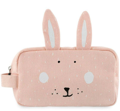 Neceser con forma de la colección CONEJO de trixie Con un amplio bolsillo con cierre de cremallera y un pequeño bolsillo interior. Con asa para llevarlo cómodamente COLOR ROSA PALO