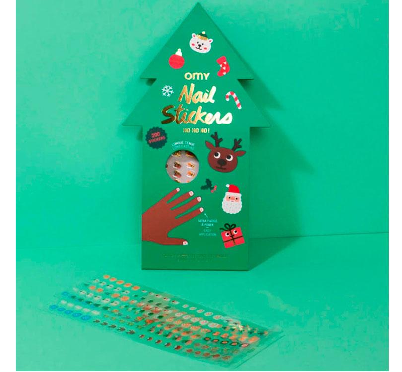 packaging navidad manicuras express con las pegatinas de uñas de OMY ¡Y crea unos diseños de lo más wow!  ¡Vienen con 200 adhesivos para uñas que son fáciles de usar!