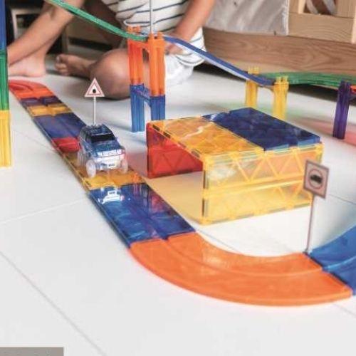 Pista de carreras colores vivos 65 piezas - manodesantaoficial