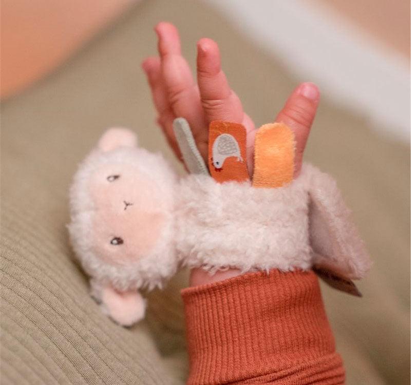Sonajero blandito Ovejita Little Dutch - manodesantaoficial