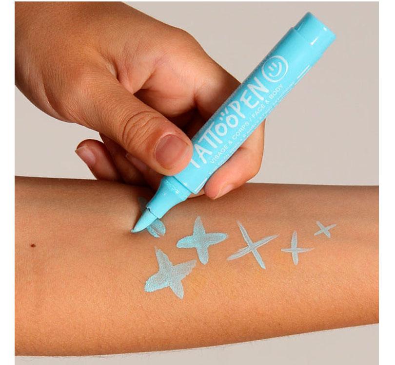 rotulador piel ¡Crea tatuajes, dibuja patrones y llena el cuerpo y rostro con los colores de Tattoopen! Su fórmula contiene hasta un 60% de agua y es perfecta para pieles sensibles. Su punta de pincel está hecha de fieltro suave y flexible marca nailmatic lifestyle 