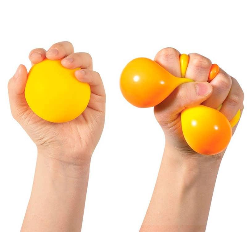 Bola color mágico antiestrés Schylling - manodesantaoficial