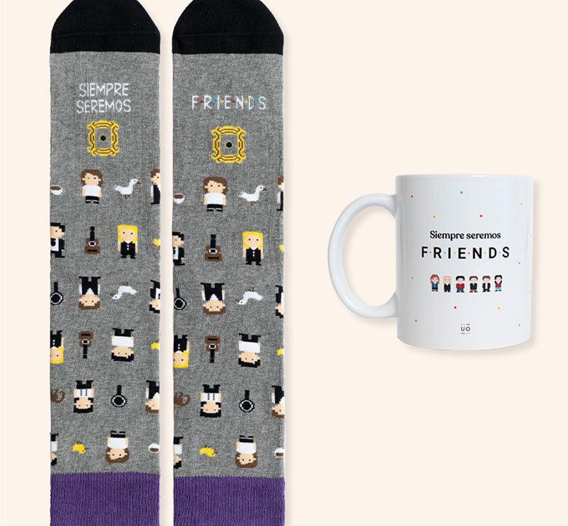 taza y calcetines de regalo de la colección siempre seremos friends